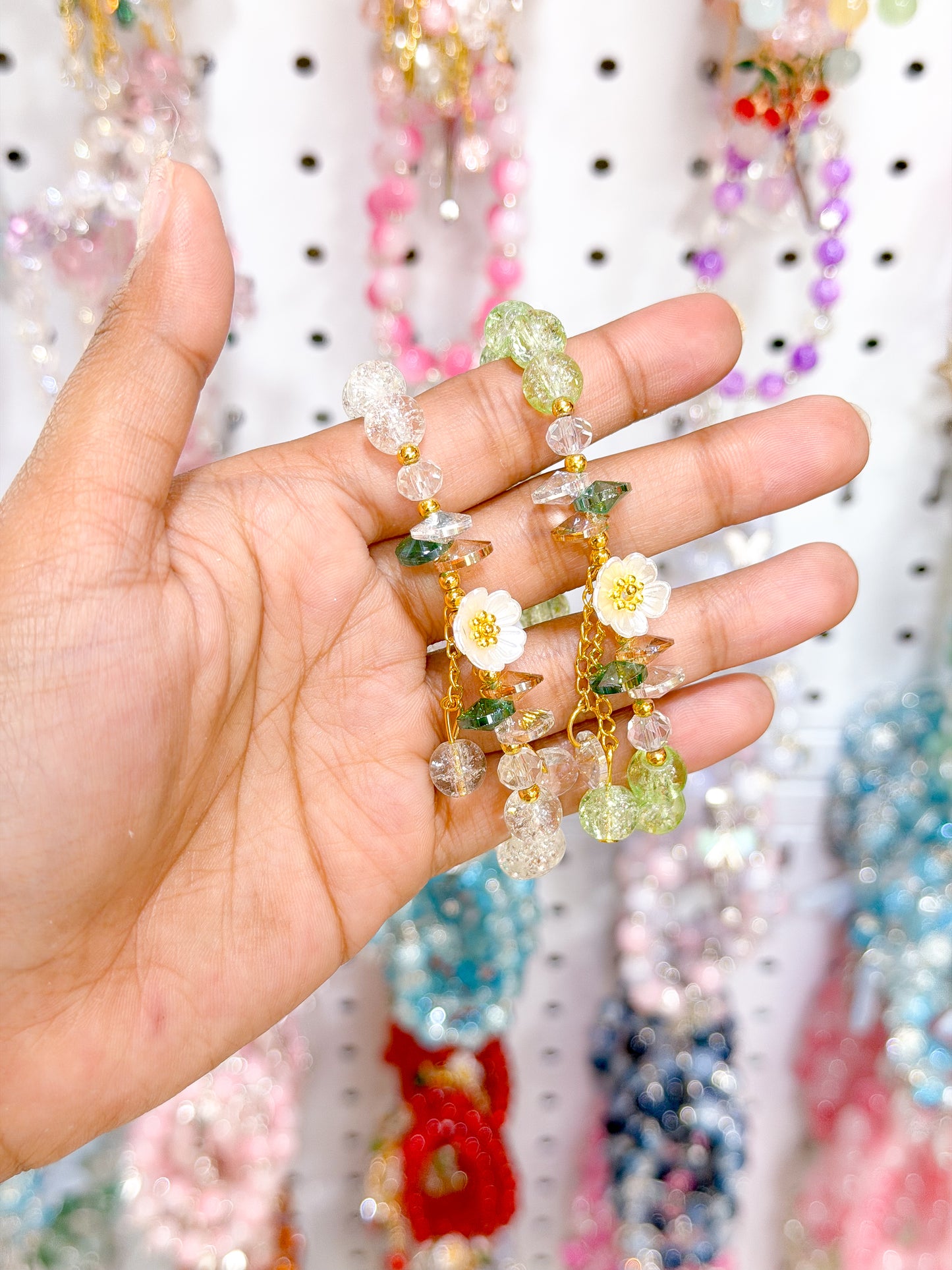 New Daisy Lucky Charm Beaded Bracelet