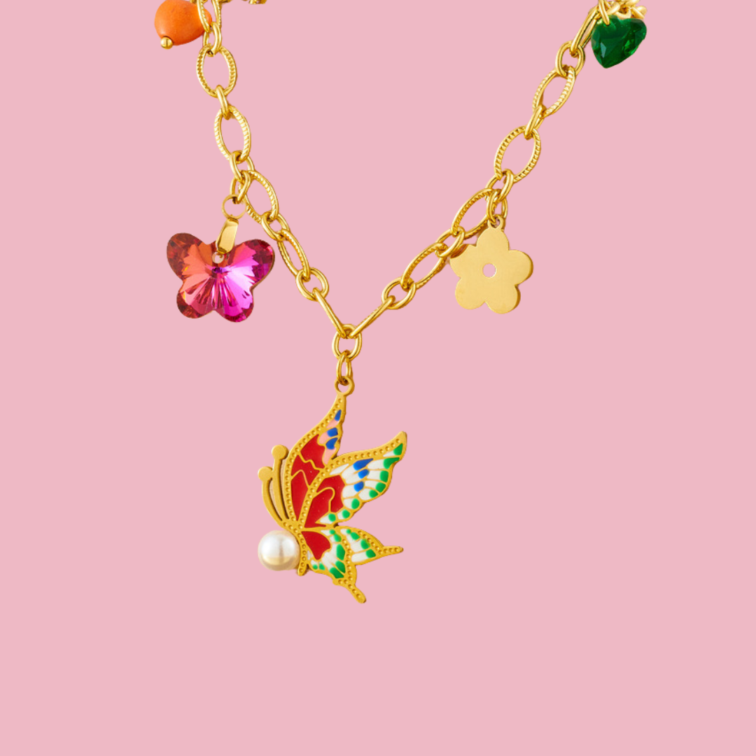 Isla Charm Necklace
