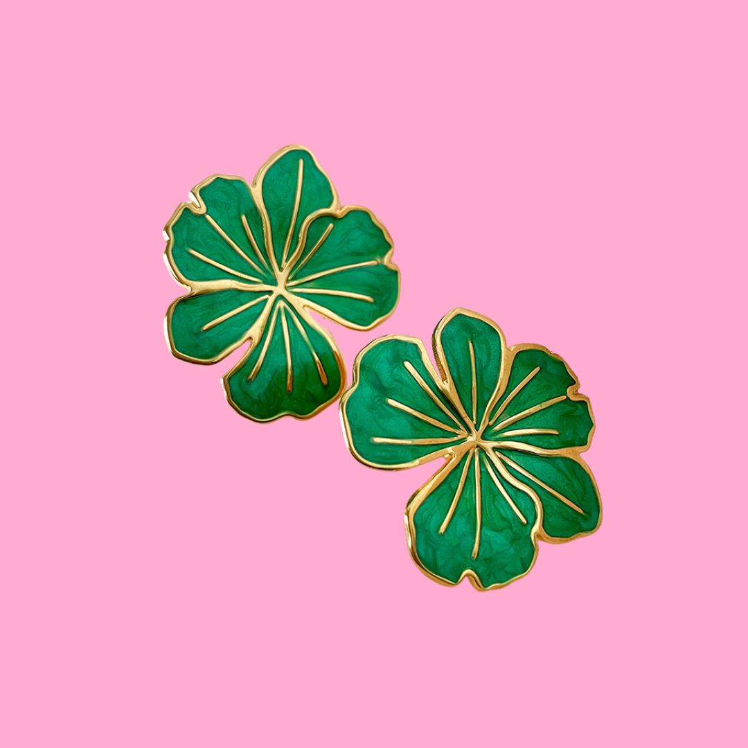 Hisbiscus Studd Earrings | B-151