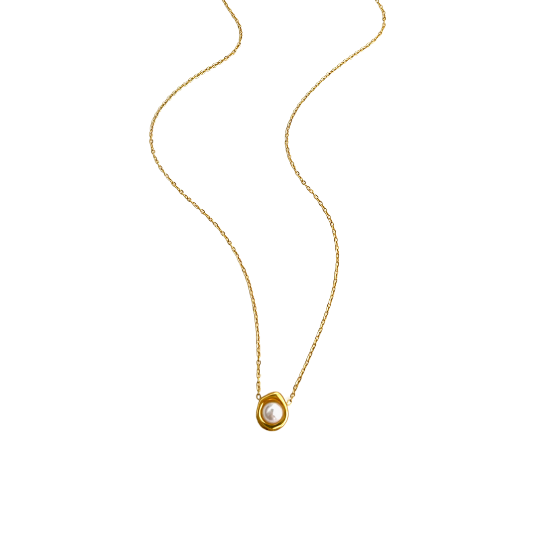 Celeste Pearl Necklace - Tarnished Resistant