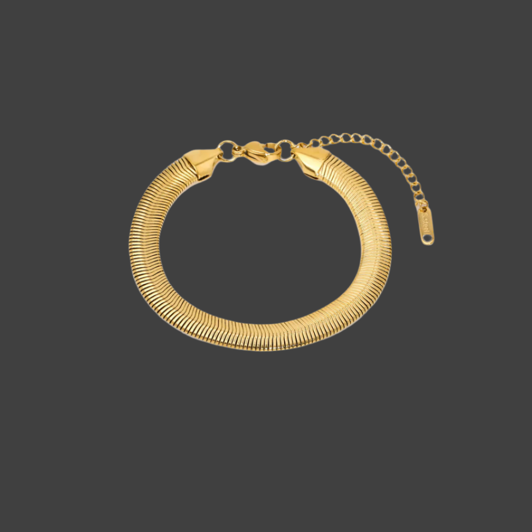 Nova Bracelet - Tarnished Resistant