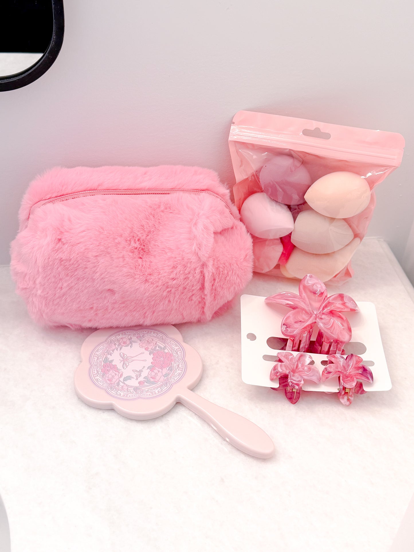 The Pretty Little essentials Set ( 5 Colors )