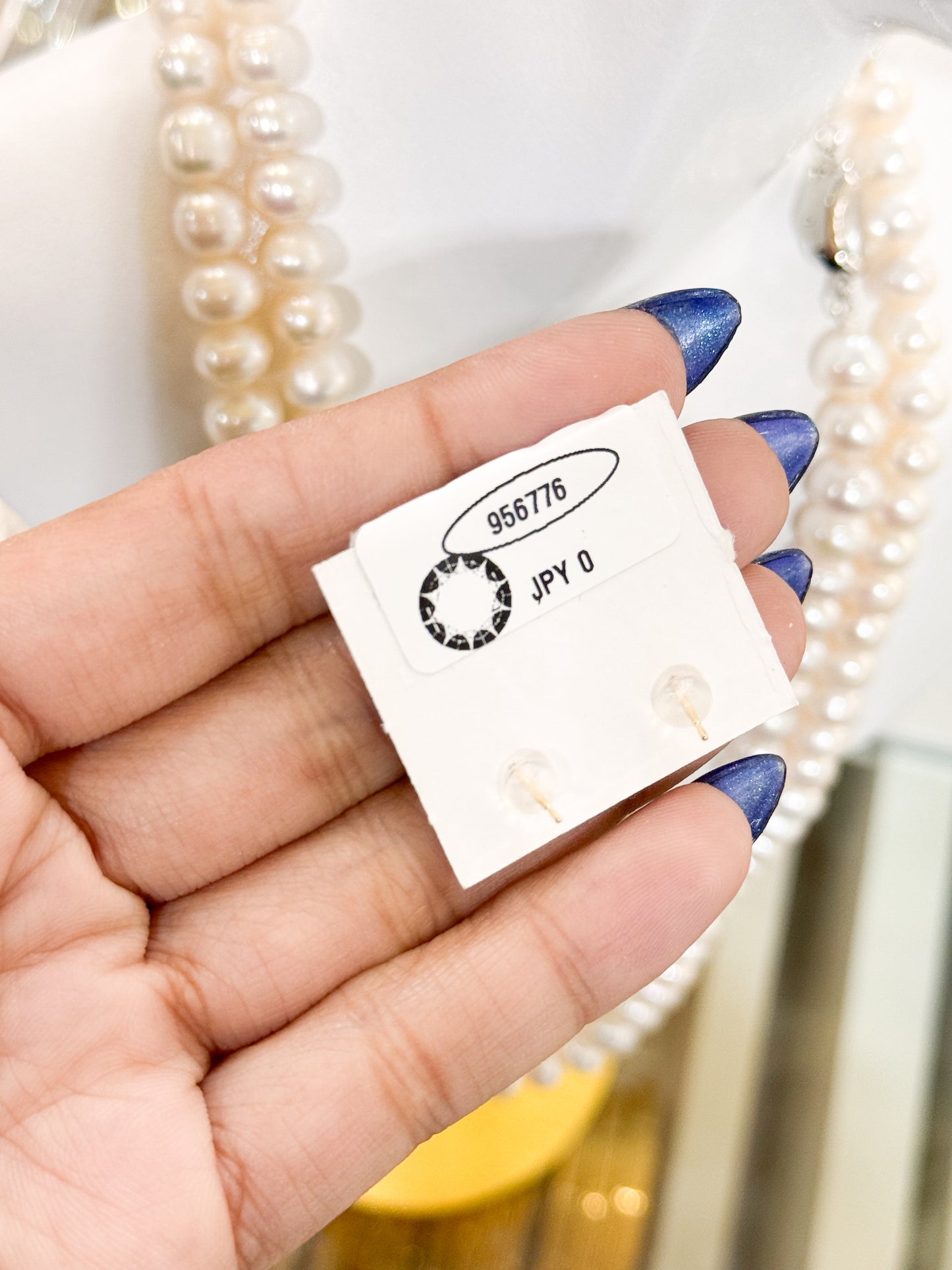 18K Genuine Gold Teardrop Stud Earrings ( Japan Made )