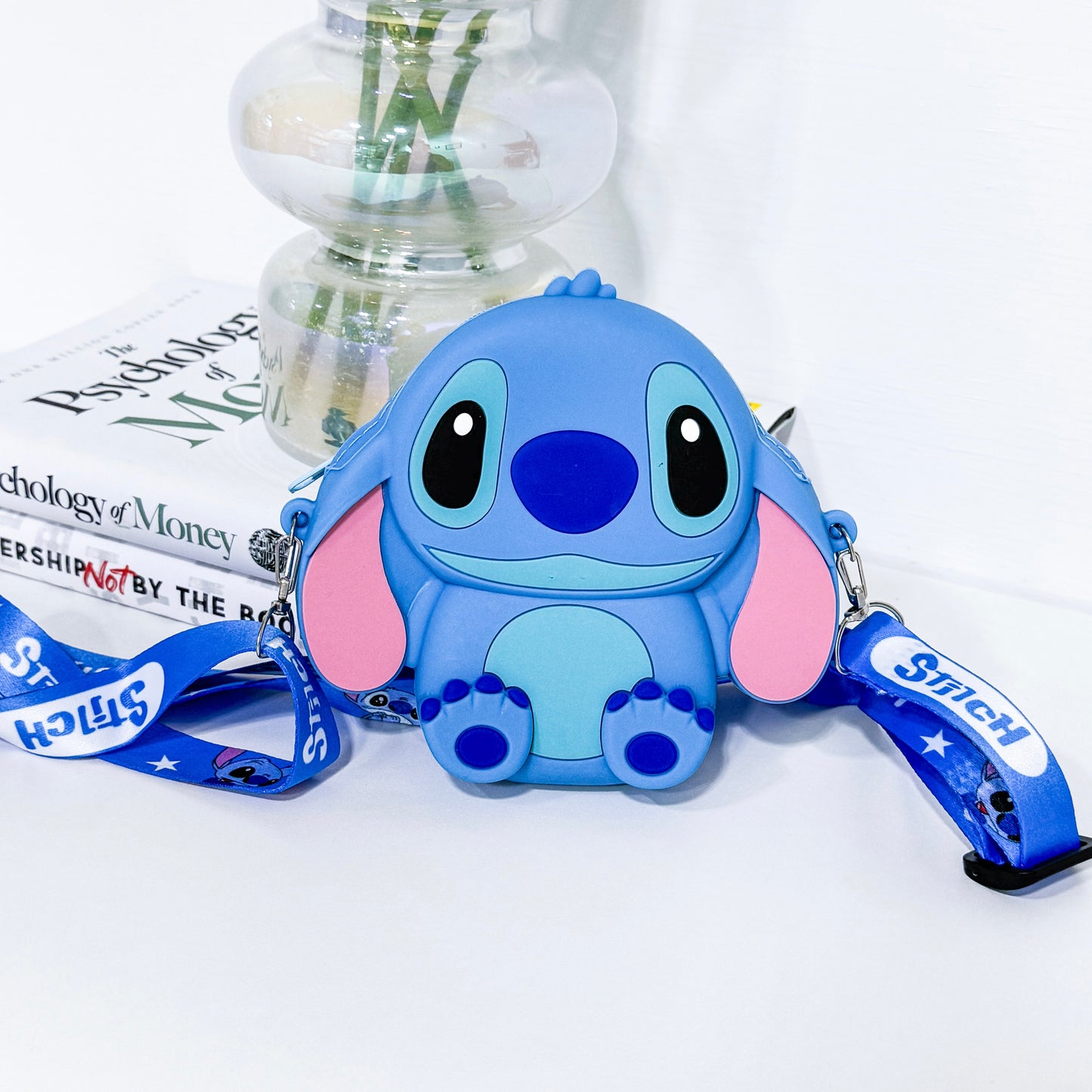 Small Stitch Coin Purse  (  2 Colors Available  )