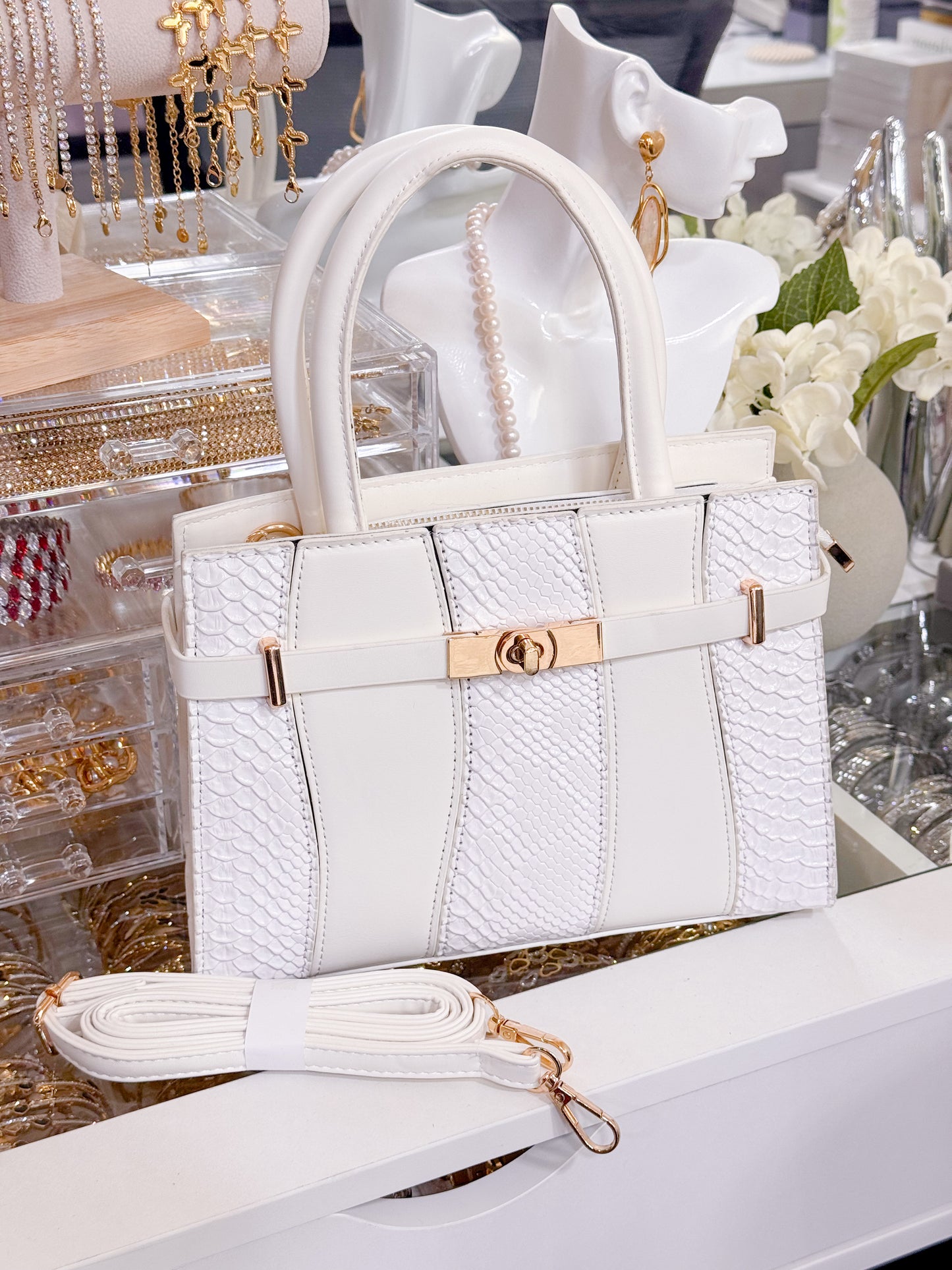 Elegant Croc Crossbody Purse