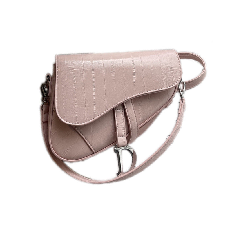 Dina Saddle Crossbody Bag ( Available In 5 Colors )