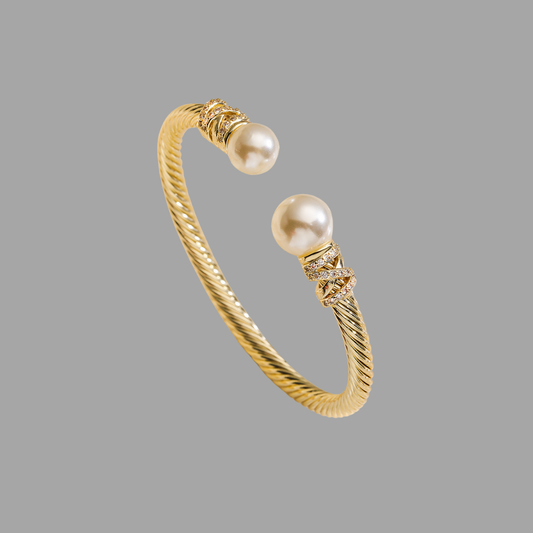 Isadora Bangle