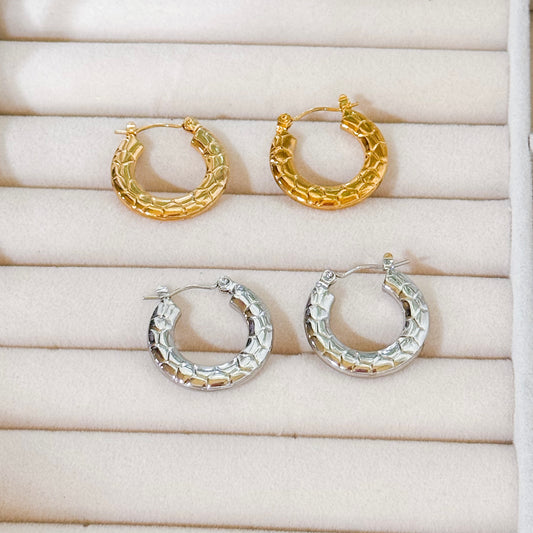 Small Snake Hoops Earrings ( Non-Tarnish )