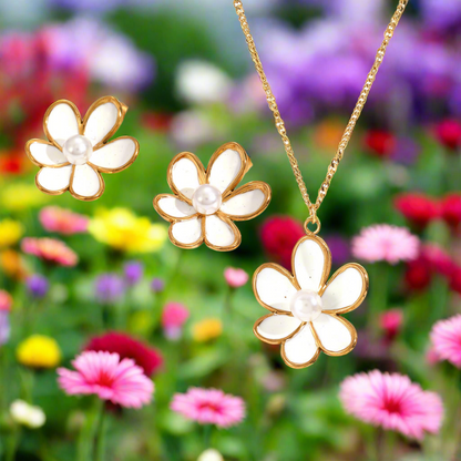 Daisy Pearl Necklace & Earrings Set - Tarnished Resistant
