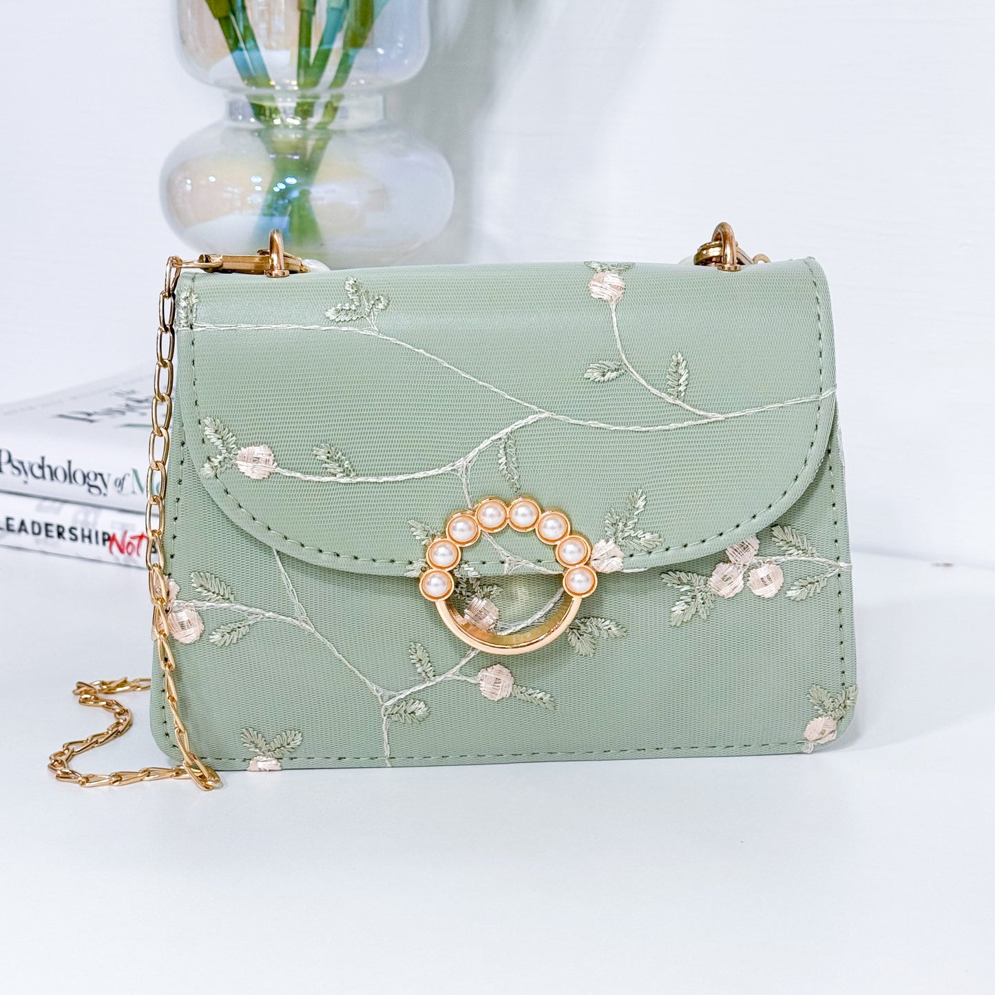 Pearl Vine Crossbody Chain  ( 3 Color Available )