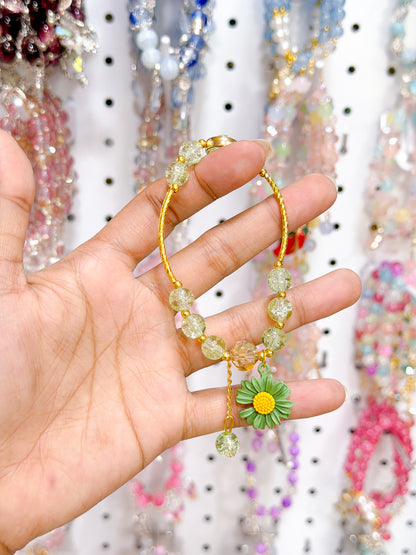 Dreamy Green Lucky Charm Beaded Bracelet