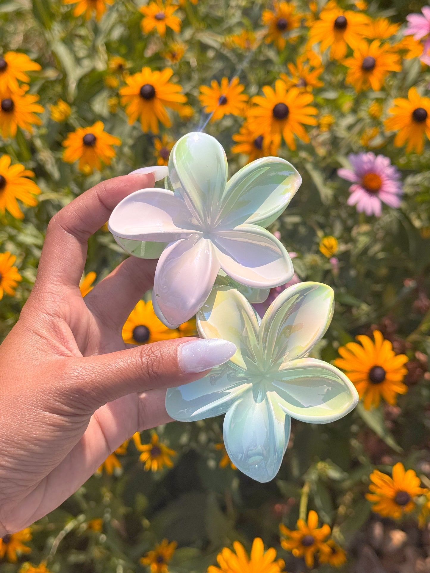 Hologram Flower Claw Clip