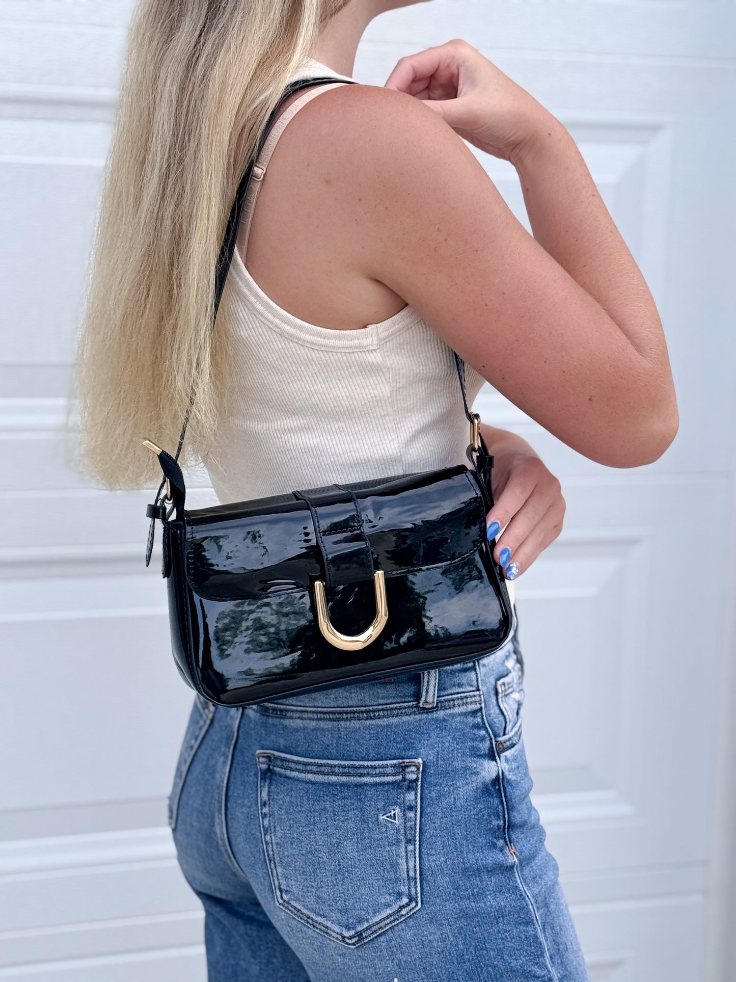 Scarlet Shoulder Bag