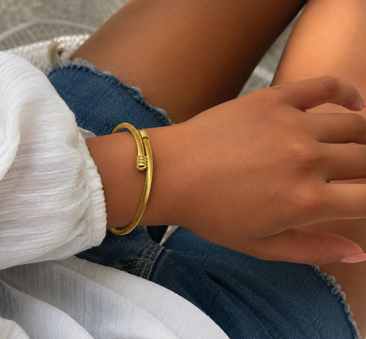 Amelia Cable Cuff Bracelet | Tarnish Resistant