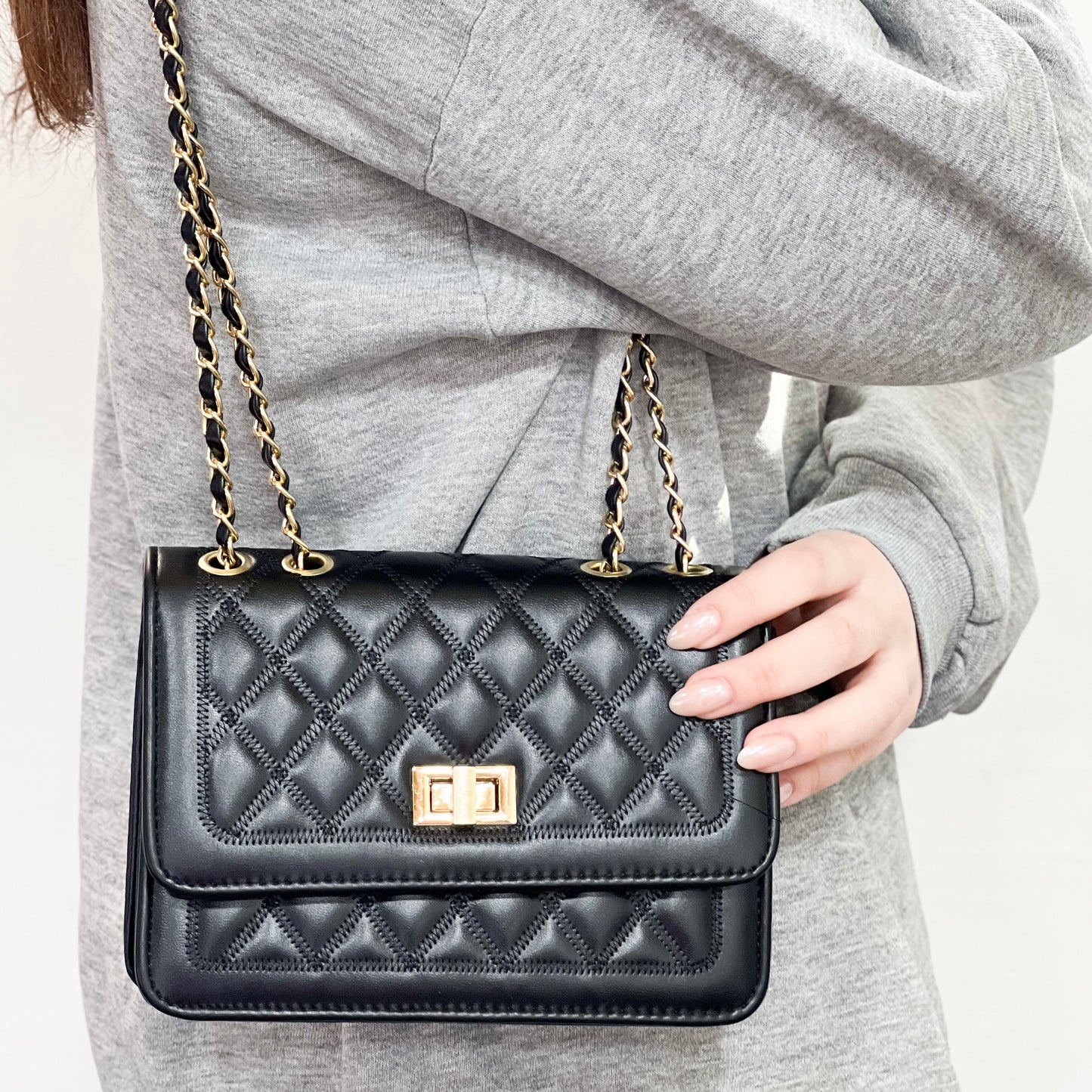 Quilted Chain Crossbody Bag ( 5 colors available)