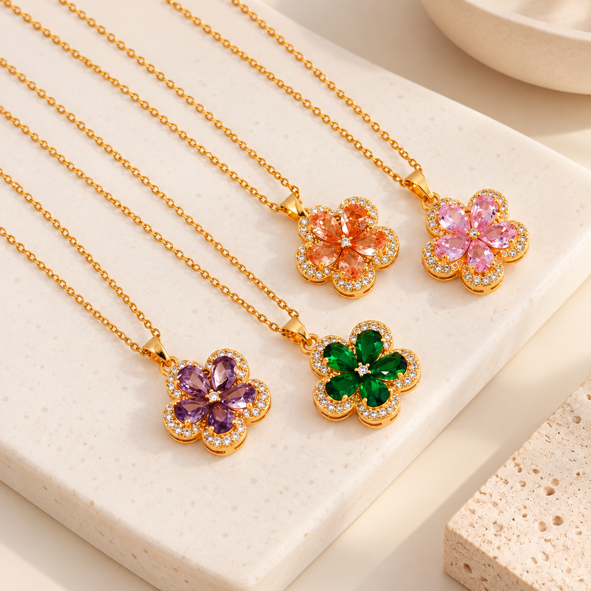 Crystal Daisy Flower Pendant Necklace