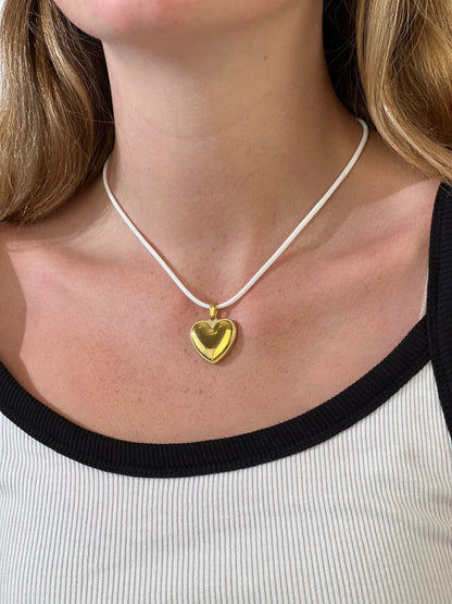 Sweetheart Puffed Necklace