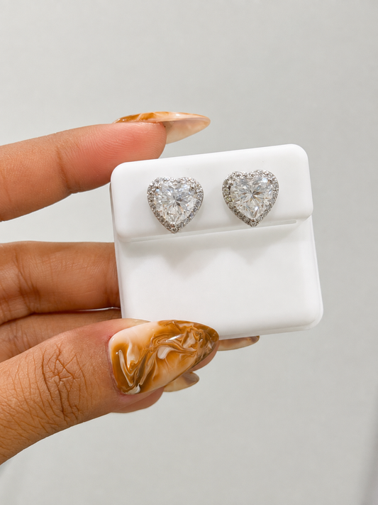 925 Sterling Silver Heart Moissanite Stud Earrings – 4.36 CTW
