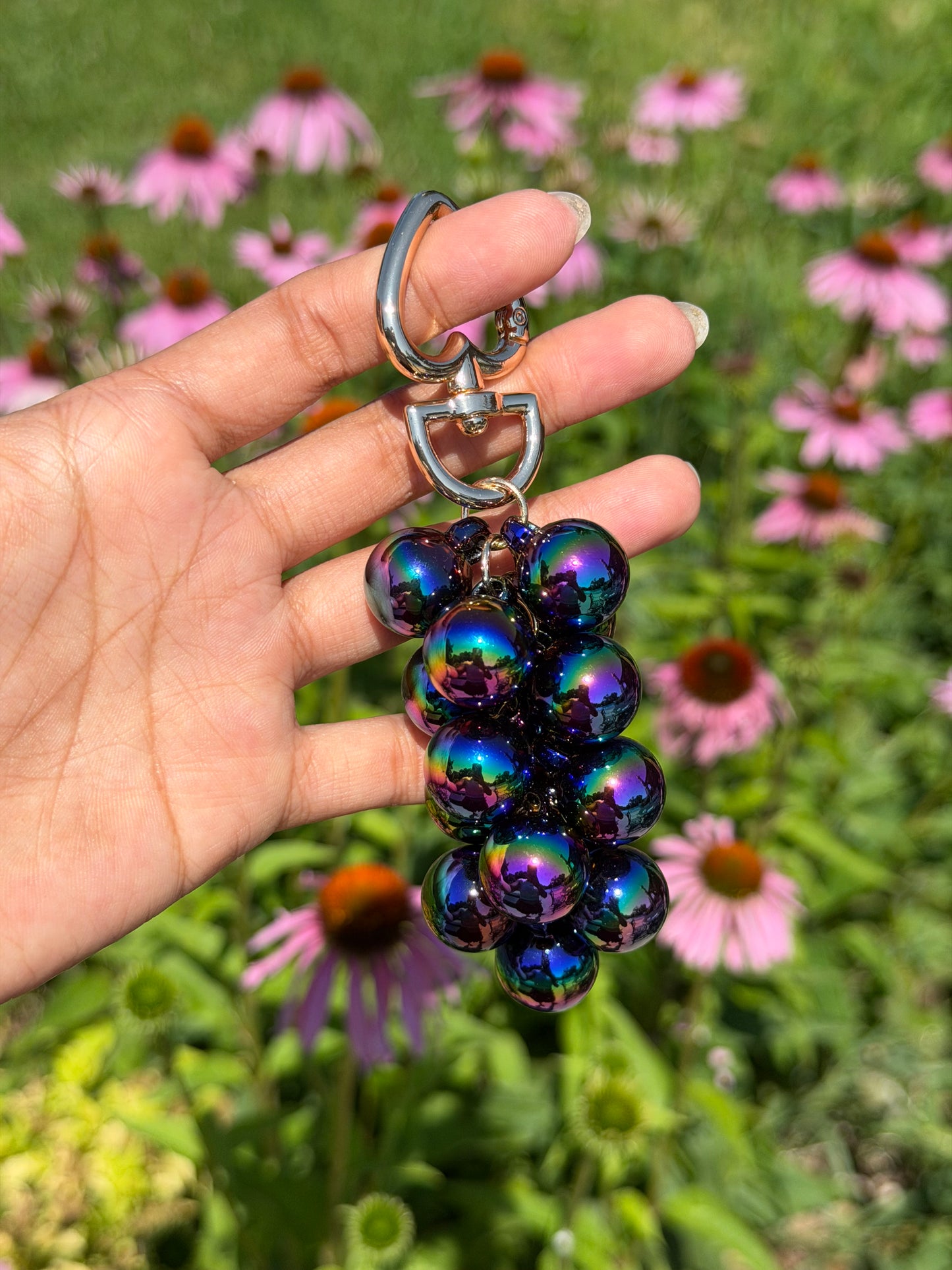 Fidget Grape Bag Charm ( 12 colors available )