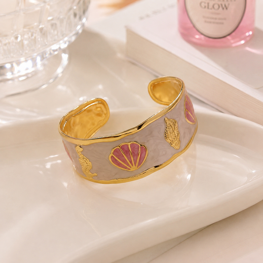 Take Me To The Bahamas Shell Cuff Bracelet | Tarnish Resistant