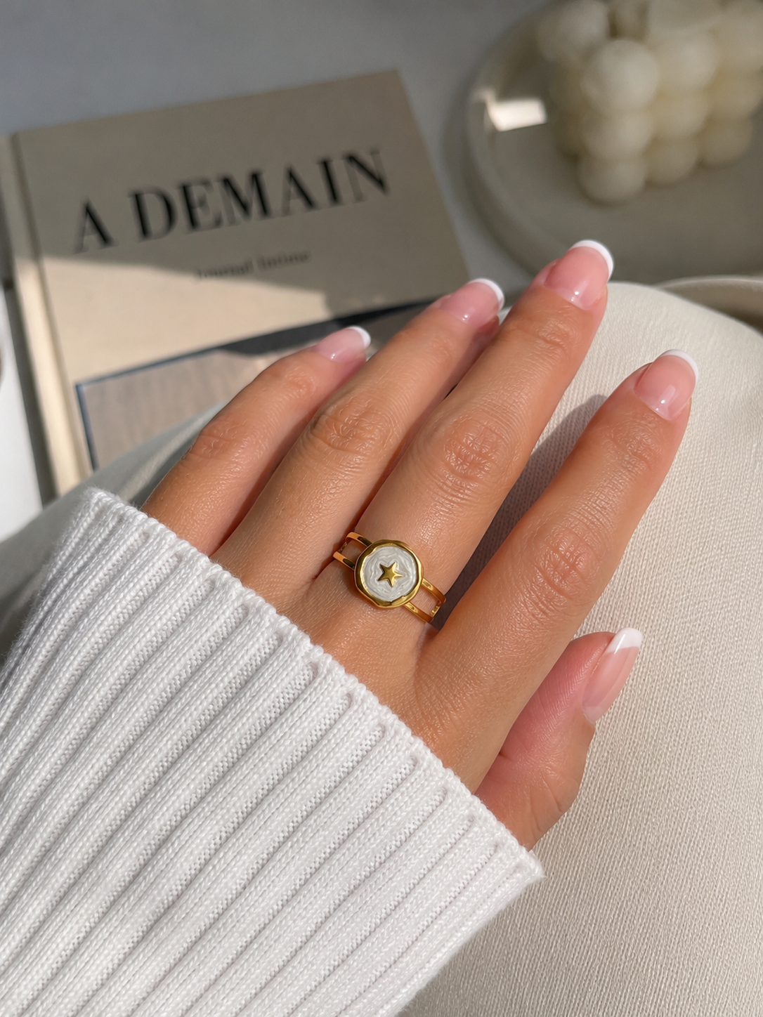 Star Signet Ring | Tarnish Resistant B-43